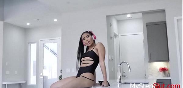  Asian Slut Daughter Fucks FATHER- Jada Kai